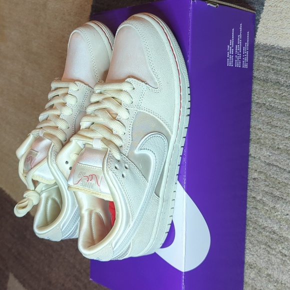 Nike SB Dunk Low PRM Coconut Milk/Light Bone Size Men's 7.5 Woman's 9 - Picture 2 of 6